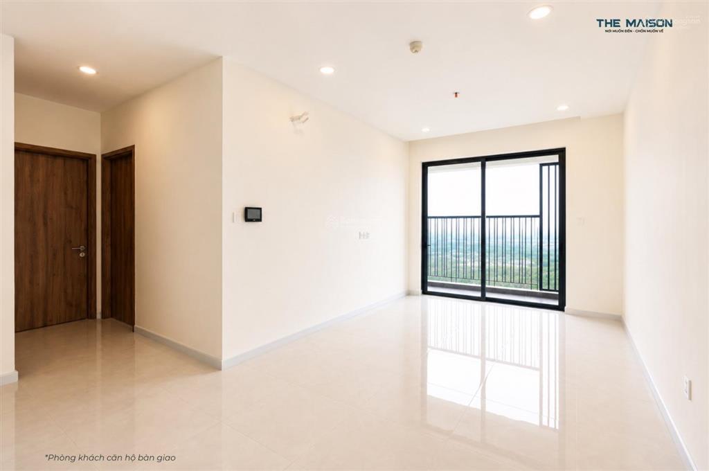 Bán gấp căn hộ chung cư 70m2 tại the maison, 2pn, 2wc, giá 2,1 tỷ tặng gói nội thất 200tr