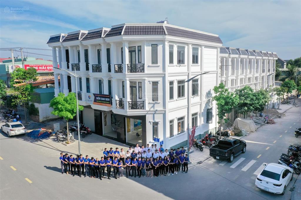 Bán nhà 1 trệt 2 lầu tại nhà phố hoàng nam 5, 5 tỷ, 75m2, 4pn, 4wc cực chất