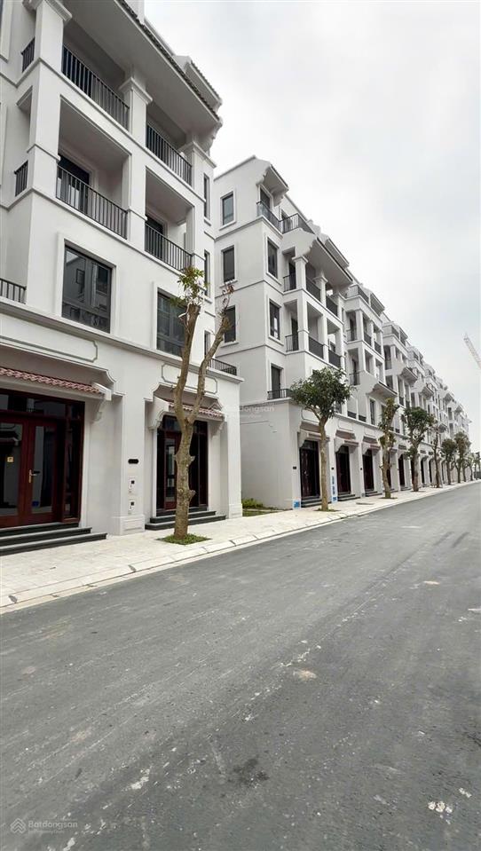 Chính chủ bán căn xẻ khe 62,5m2 nhật nguyệt hiếm hoi trên thị trường, giá 20,5 tỷ