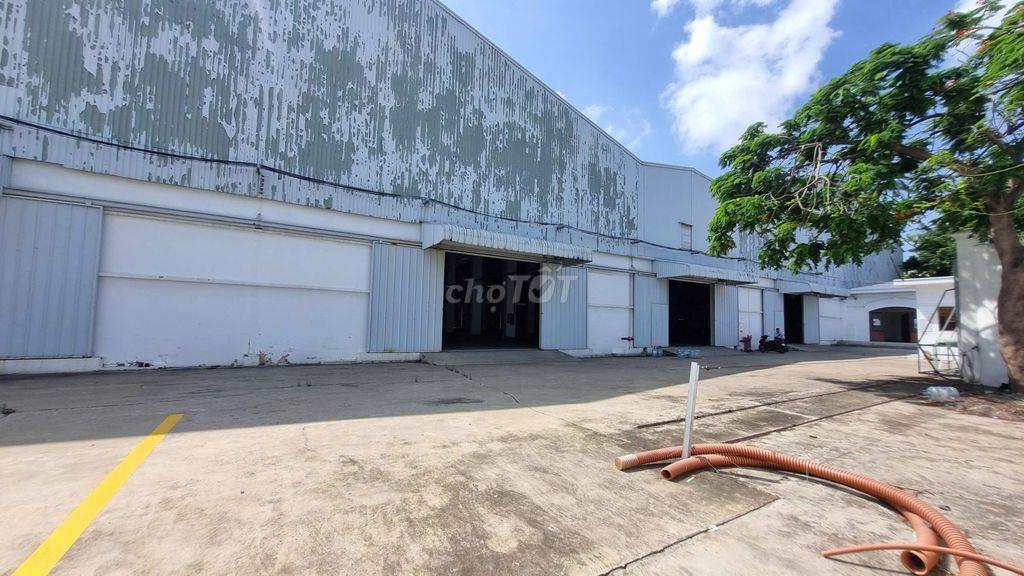 CHO THUÊ NHÀ XƯỞNG QUỐC LỘ 1A, BÌNH TÂN – KHUÔN VIÊN 10.000M2