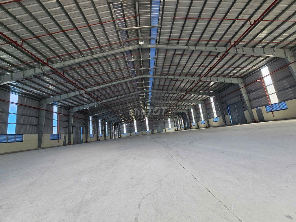 Cho thuê  xưởng KCN Đức Hòa 3.050m², xưởng 1.850m², giá 175 t/tháng