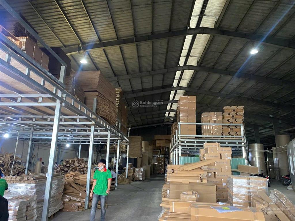Cho thuê xưởng 1700m2 90 triệu/th uyên hưng, 0907 838 ***