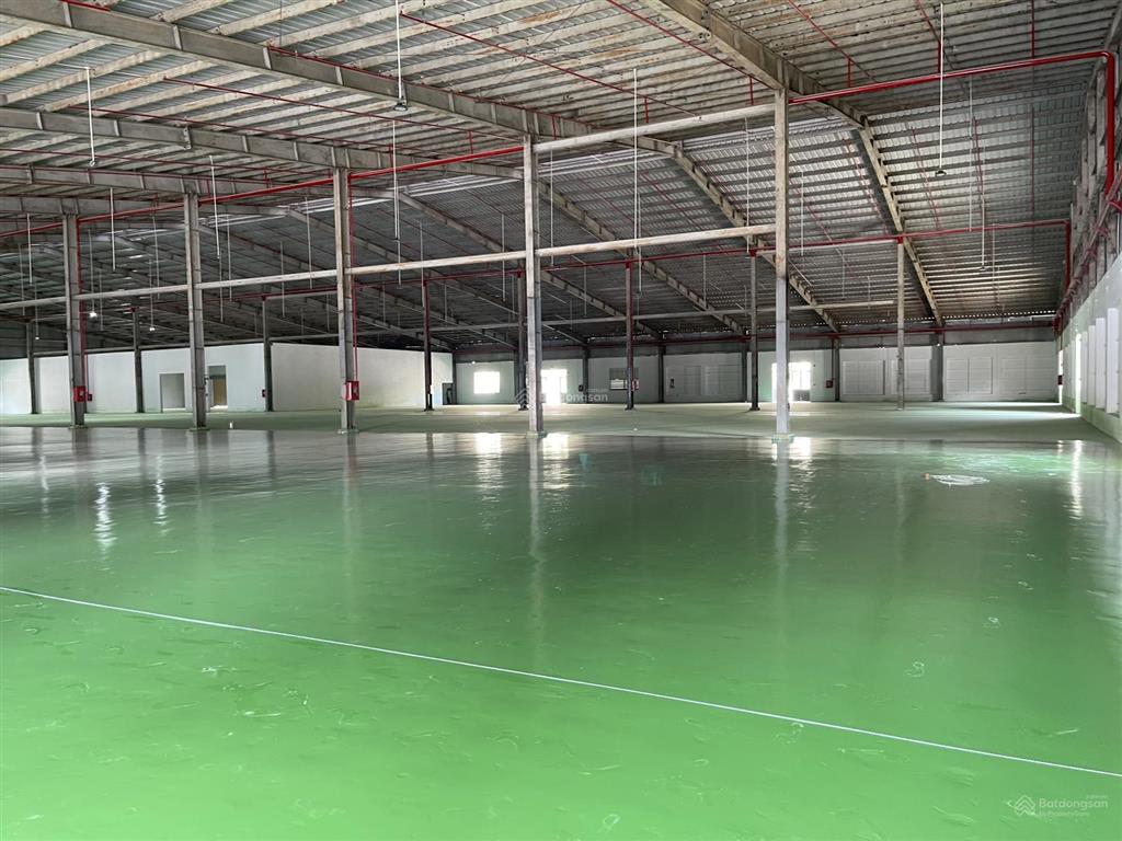 Cho thuê xưởng 6500m2 kcn dĩ an  bd 0907 838 ***