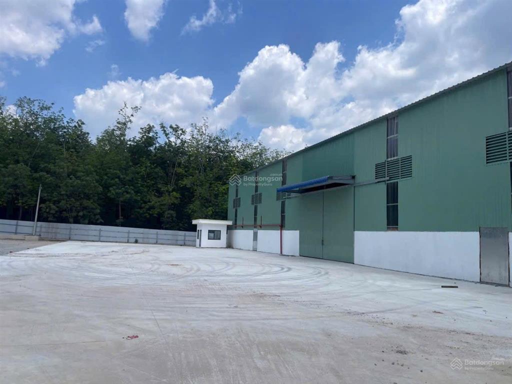 Cho thuê xưởng 11.000m², 700 triệu/tháng phú giáo 0907 838 ***
