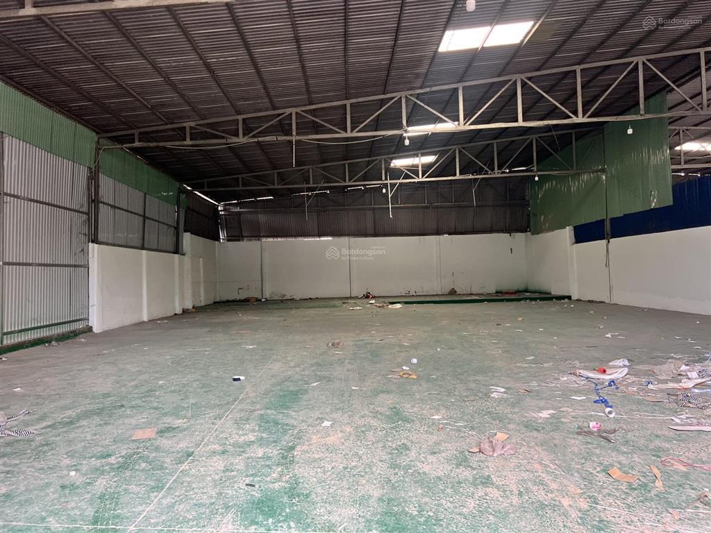 Cho thuê xưởng 500m2 30tr bình hoà 0907 838 ***