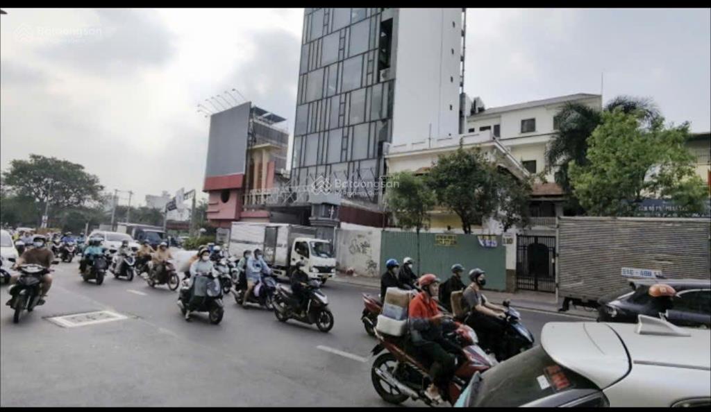 Cho thuê nhà kinh doanh mặt tiền, 1 trệt 1 lầu, 355m2 số 110 lý chính thắng, p.võ thị sáu, q.3, hcm