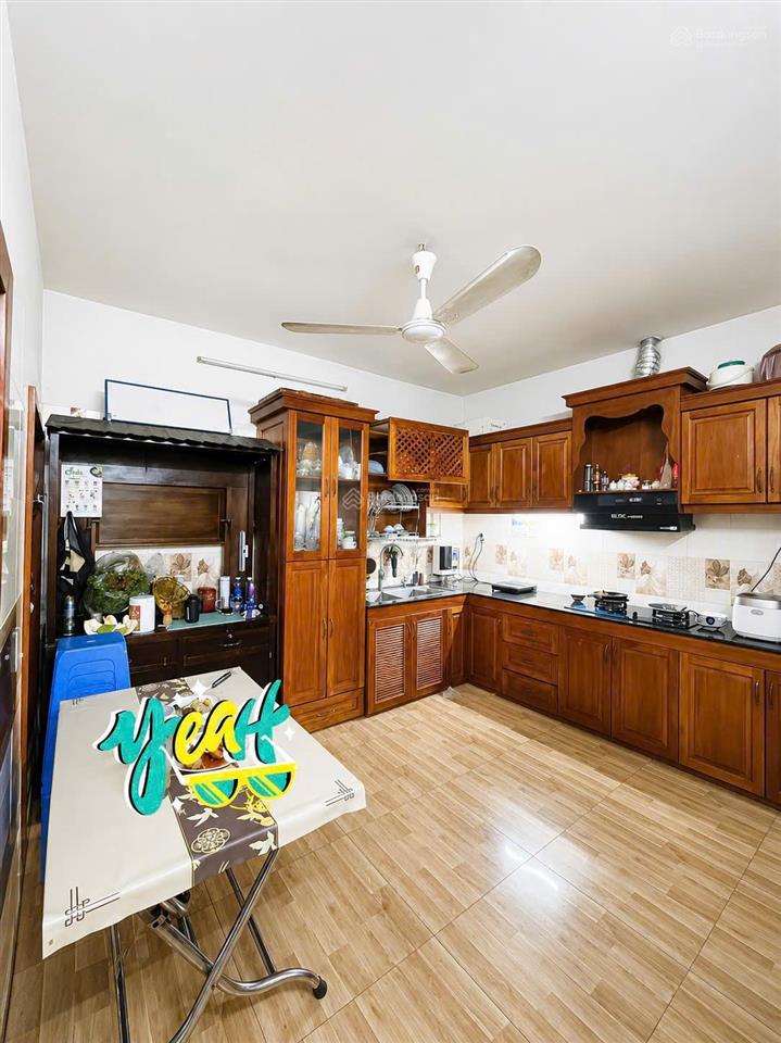 Chính chủ bán nhà mặt phố kd sát chợ 1 trệt 1 lầu, 92.4m², 3pn, đặng minh trứ, p.10, tân bình, hcm