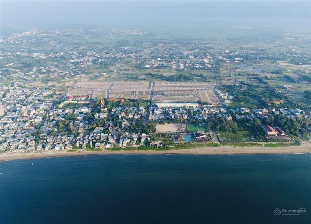 Bán đất dt 240m2, lô góc 3 mặt tiền trục chính đường t2 khu 15ha phan rí cửa, lâm đồng