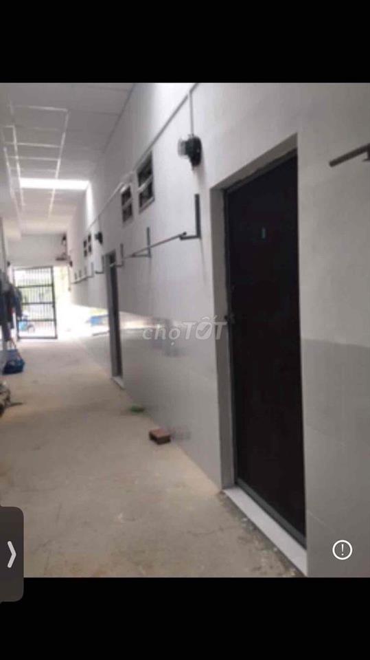 phong trọ rộng thoáng  , kh ngập nươc, duòng lớn kh nằm trong hẻm