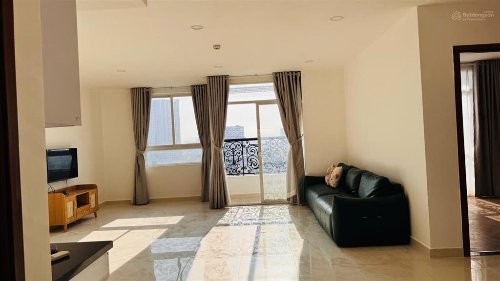 Chính chủ cho thuê căn hộ grand riverside, 2 phòng ngủ, view quận 1, diện tích 100m²