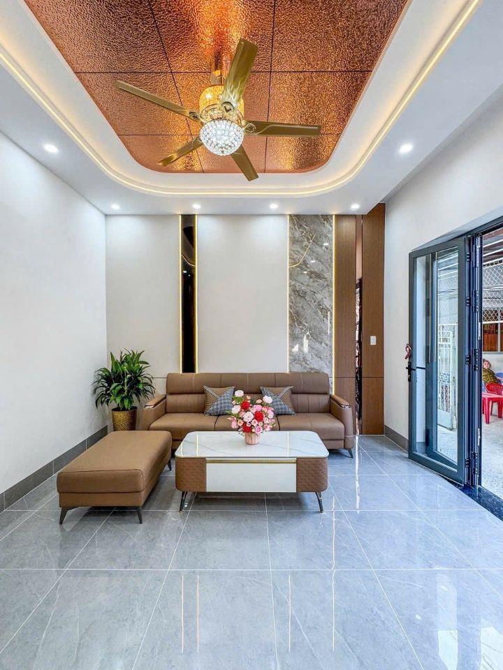 NHÀ LẦU LỬNG HẺM 58 ĐƯỜNG CMT8 GIÁ CHỈ 2,68 TỶ