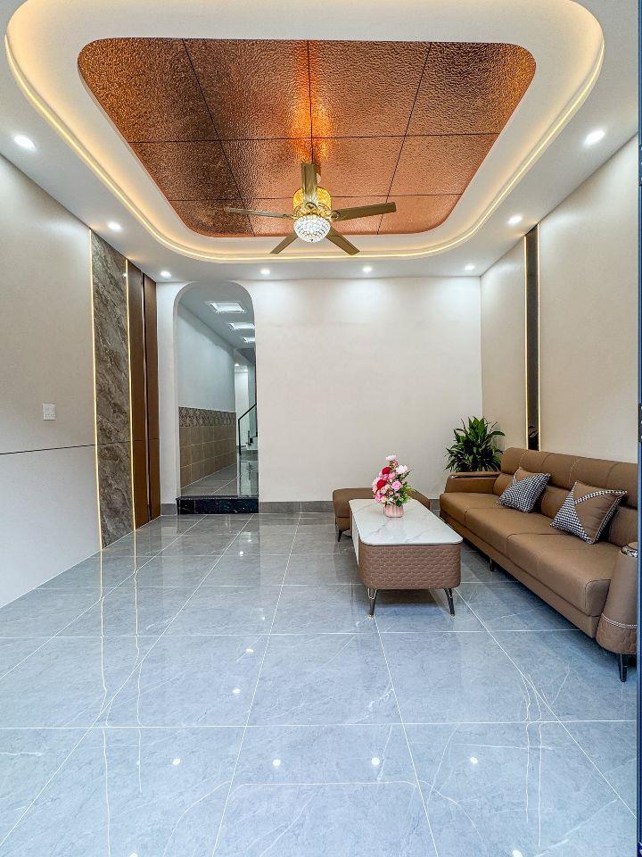 NHÀ LẦU LỬNG HẺM 58 ĐƯỜNG CMT8 GIÁ CHỈ 2,68 TỶ