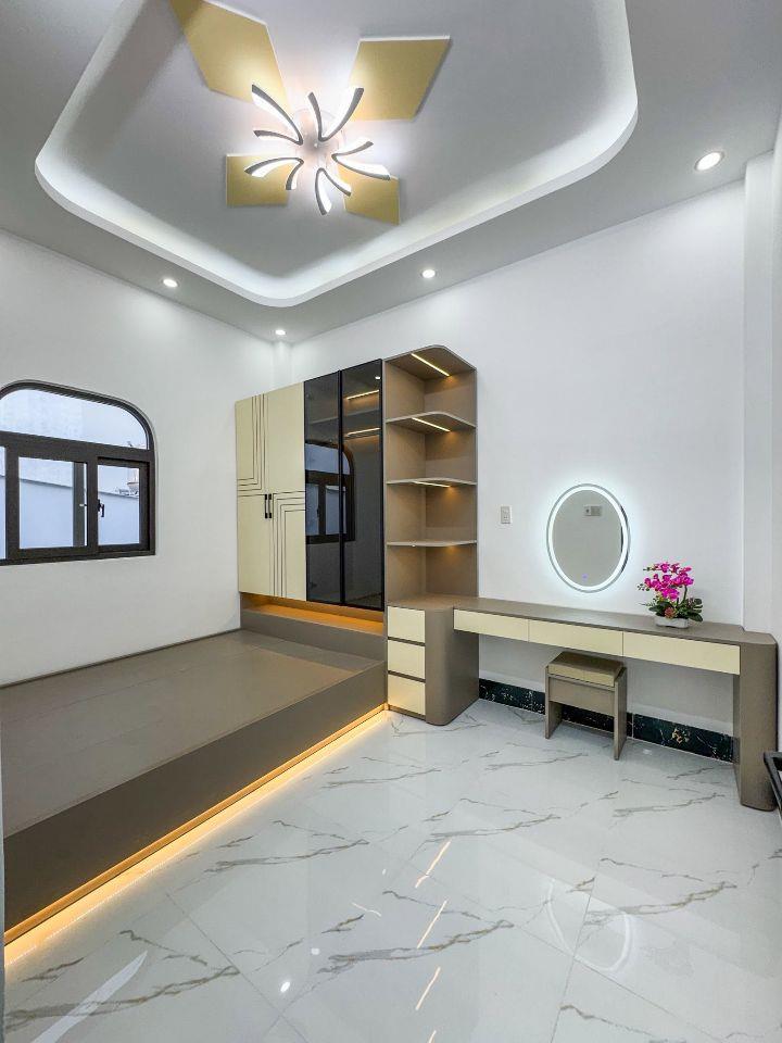 NHÀ LẦU HẺM 127 VÕ VĂN KIỆT - LỘ XE 7 CHỖ TỚI NHÀ