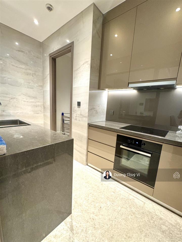 Bán căn hộ 2pn2wc tại the marq mặt tiền nguyễn đình chiểu q1