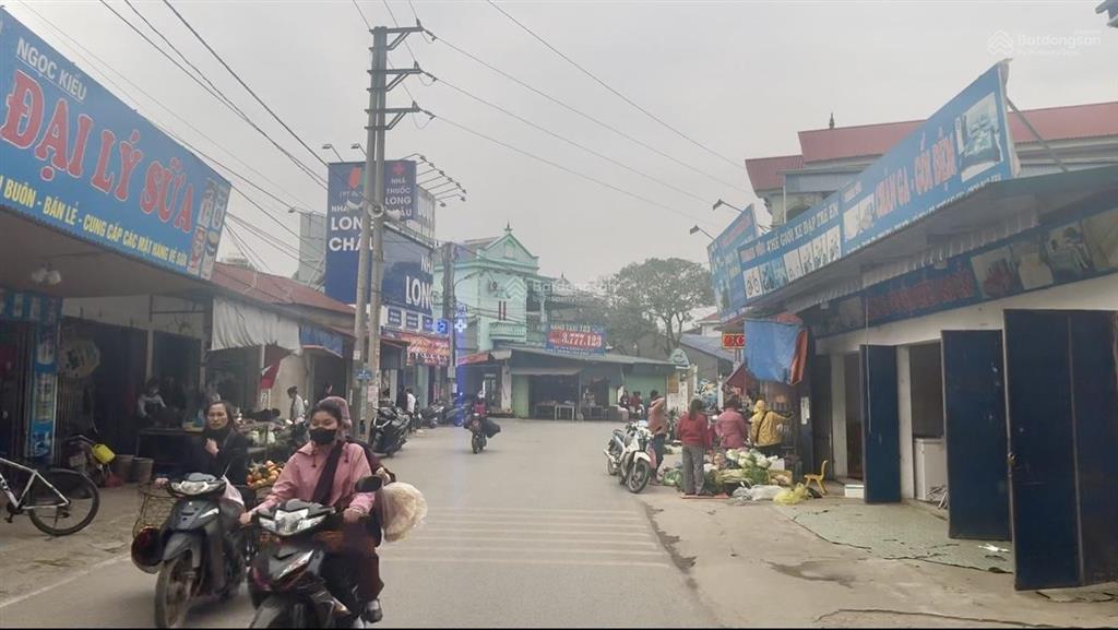 Bán mảnh đất áp góc gần bìa làng và ngã 3 chợ kinh doanh sầm uất thanh trí, xã kim anh, tp hà nội