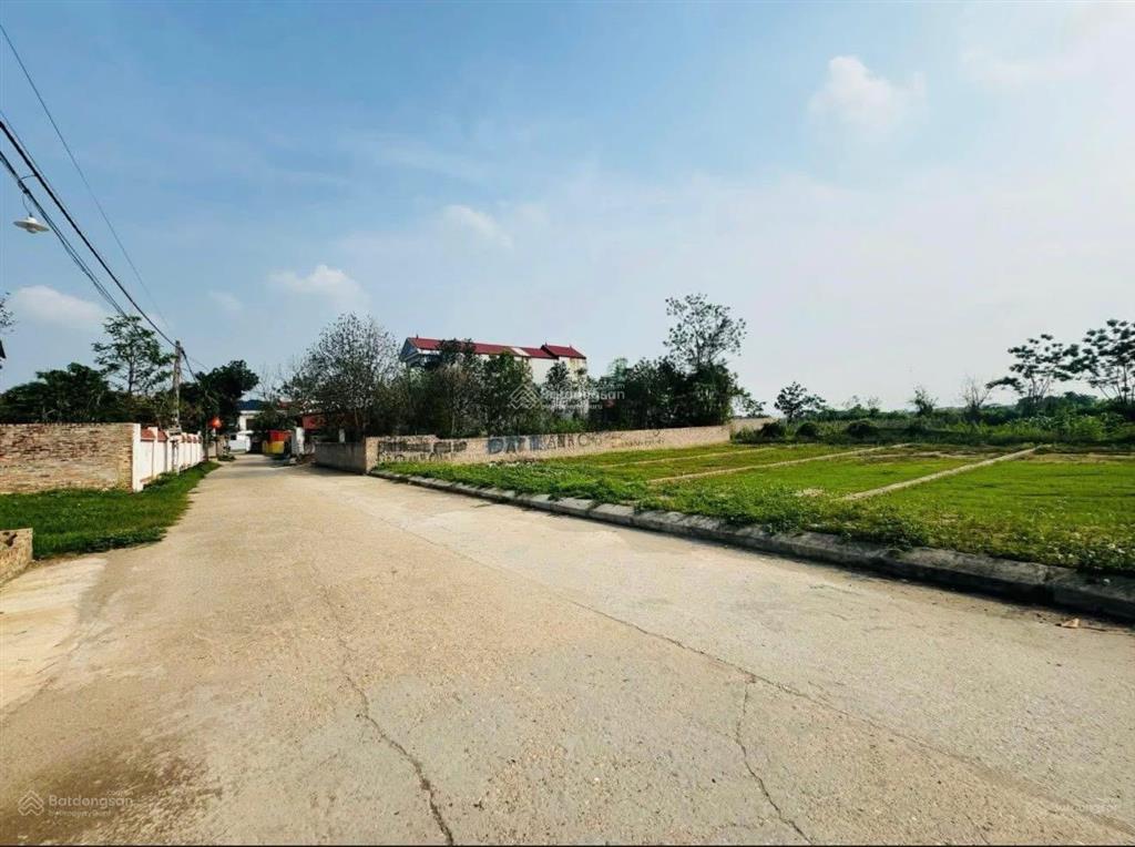 Bán lô góc 3 mặt tiền, vị trí vàng tại bìa làng thôn nam cương, xã nội bài, hà nội. giá đầu tư