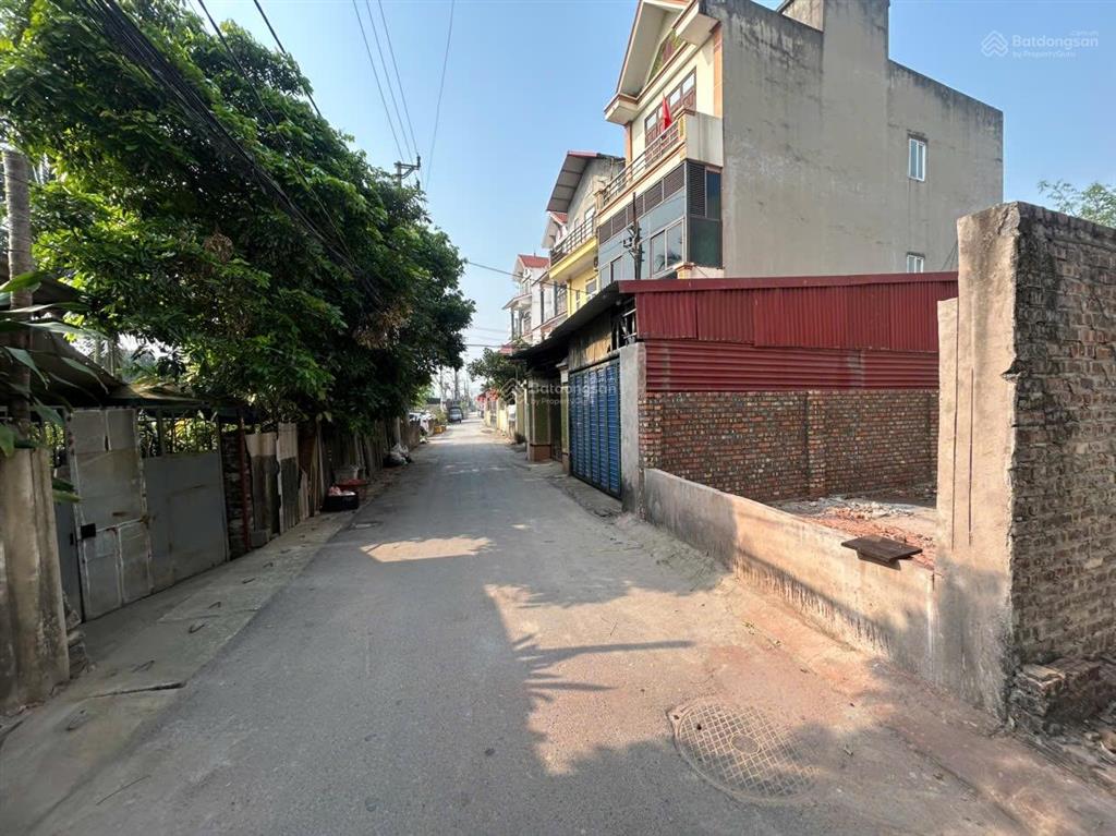 Bán 71m2 đất bìa làng xuân canh  đông anh giá sập nguồn, vị trí vàng