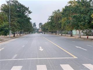 Sẵn nhà 3 tầng  tân phong  ô tô chạy vòng quanh  0977 699 ***