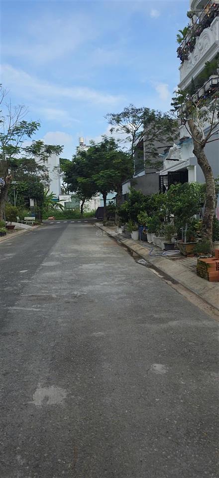 Còn 1 lô đẹp ( sổ đỏ ) duy nhất " ko lổi phong thuỷ  ko vướn cóng  ko vướn tủ điện " tại k