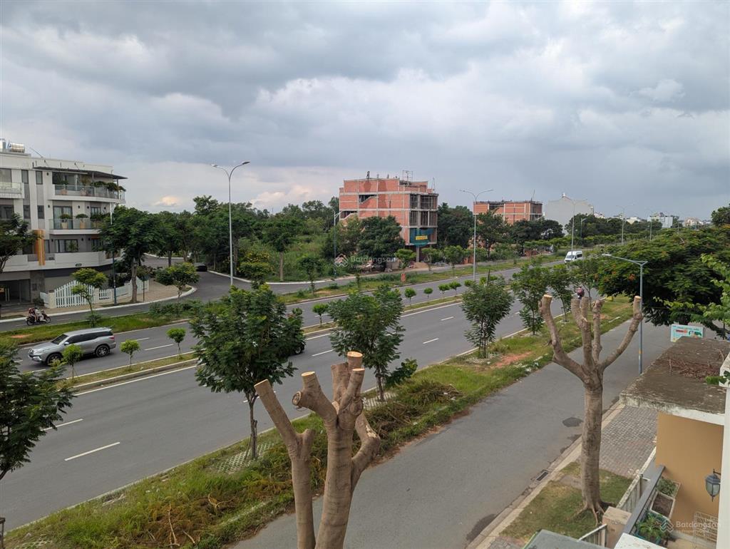 Bán nhà phố lovera park khang điền mặt tiền đường song hành quốc lộ 50