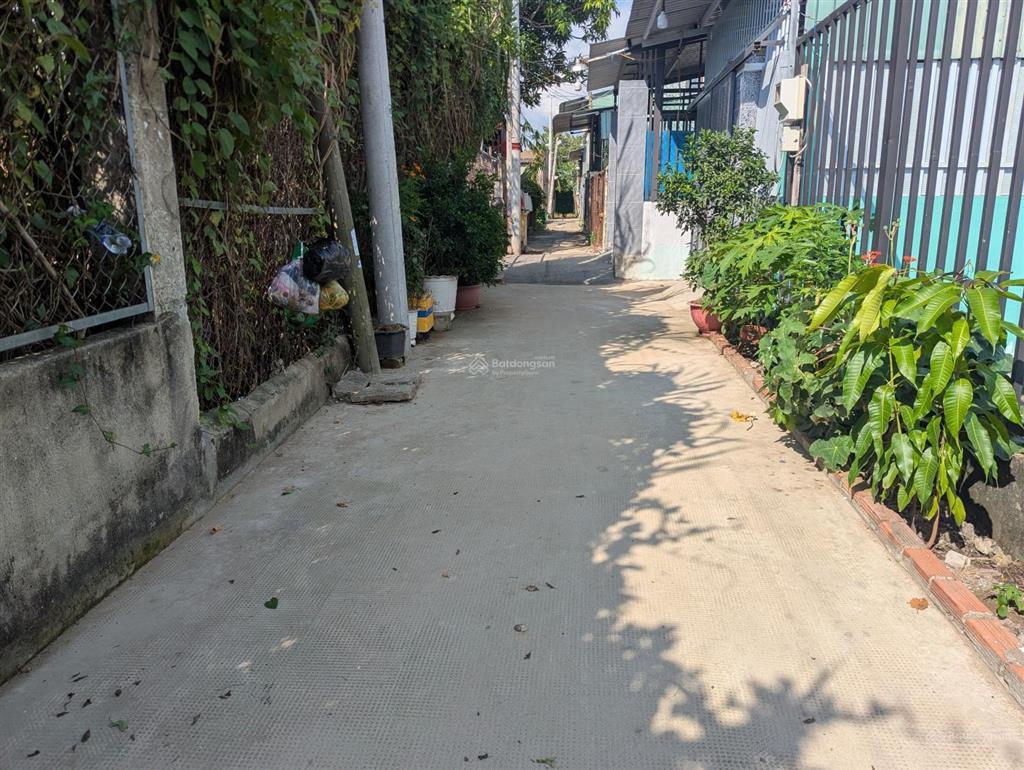 Bán lô đất 181m2 đất full thổ cư liền kề khu đô thị vỉngouup hưng long