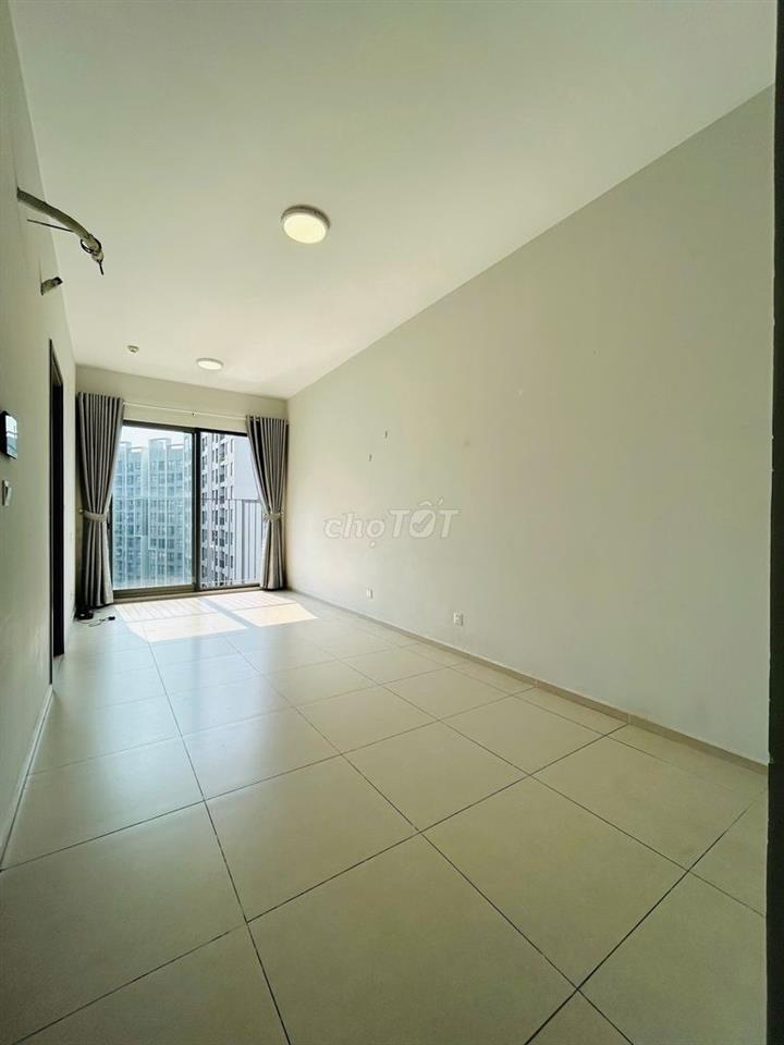 Chuyển nhượng 2PN (59m2) giá 2,8 tỷ, view hồ bơi, hỗ trợ vay ngân hàng