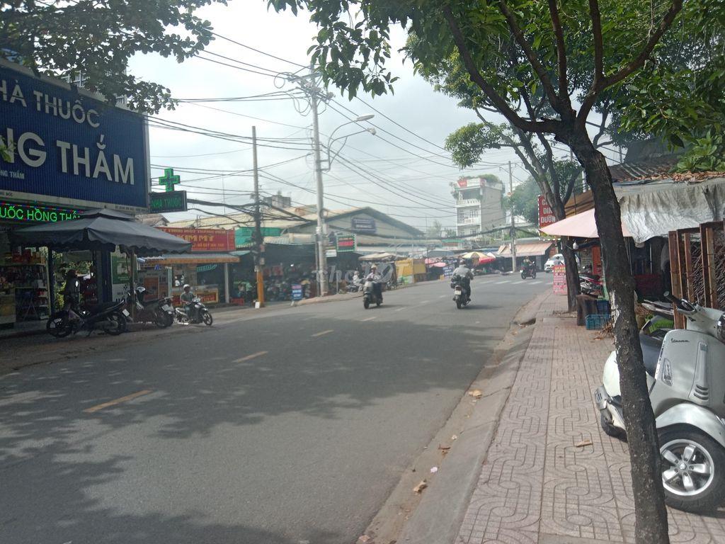 Nhà phố 5x20 1 trệt ,1 lầu , sân thượng. CHÍNH CHỦ