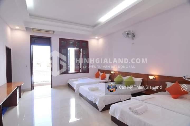 Bán khách sạn mặt tiền bãi sau trục du lịch sầm uất nhất vũng tàu  ngang 8.1m  sở hữu lâu dài