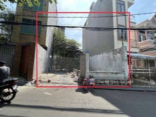 Đất mặt tiền thủ khoa huân cách biển bãi trước 200m  ngang 8m  thích hợp xây khách sạn kd