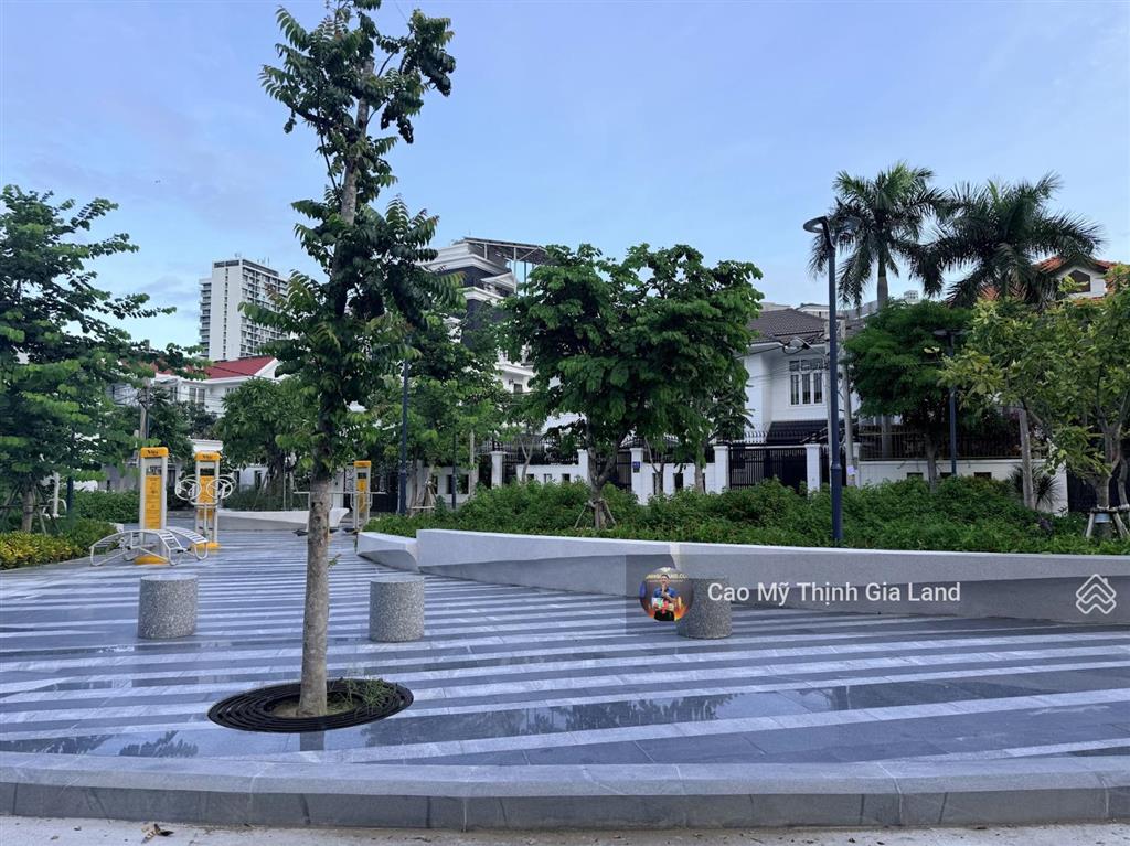 Bán biệt thự khu phương nam  sát biển bãi sau chỉ 300m  sở hữu lâu dài  dân cư đồng bộ văn minh