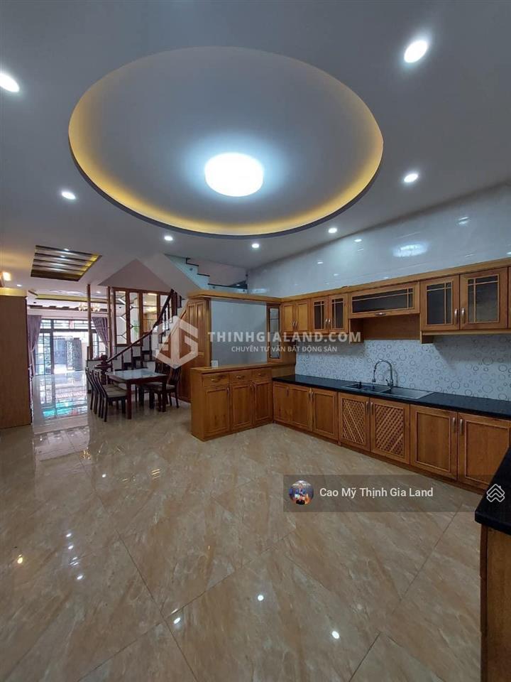 Bán nhà 1t2l vào ở ngay  mặt tiền nguyễn hới  trung tâm vũng tàu  sổ hồng hoàn công  14.5 tỷ