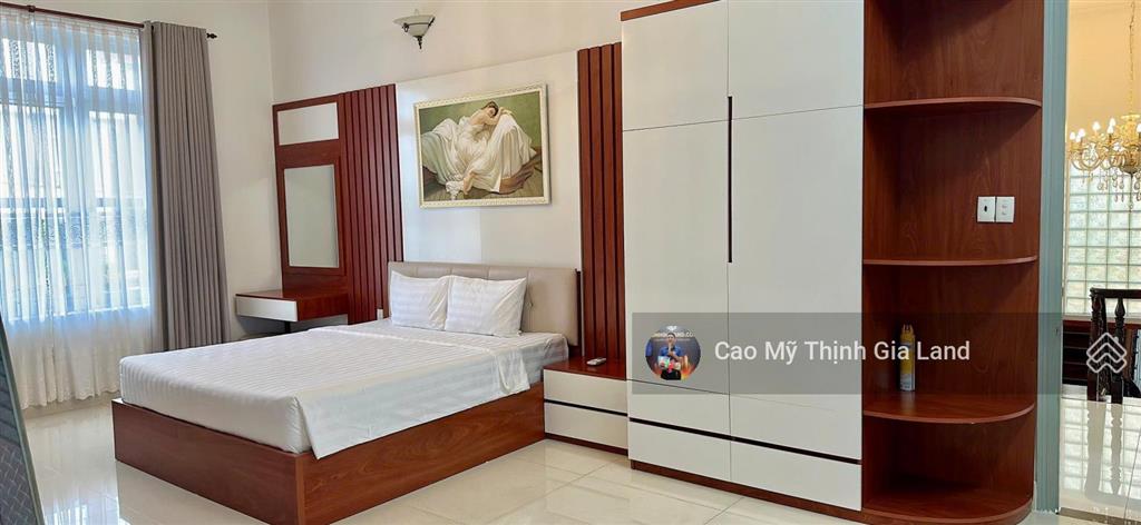 Biệt thự ngọc tước i chỉ 3 phút ra biển bãi sau không gian nghỉ dưỡng đẳng cấp giữa phố biển