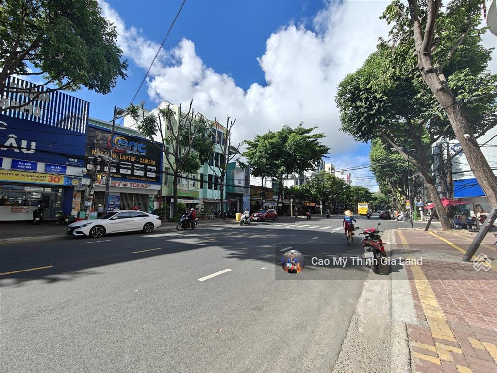 Bán nhà mặt tiền nam kỳ khởi nghĩa  dt lớn 809m2  thích hợp xây building kinh doanh  cho thuê