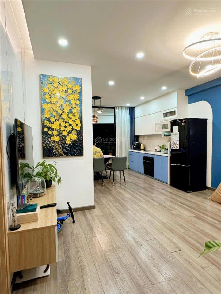 Chung cư an hòa thang máy, 60m2 2pn + 2wc. nhà mới full nt. có 2 bancon giá 3,5 tỷ.  0901 311 ***