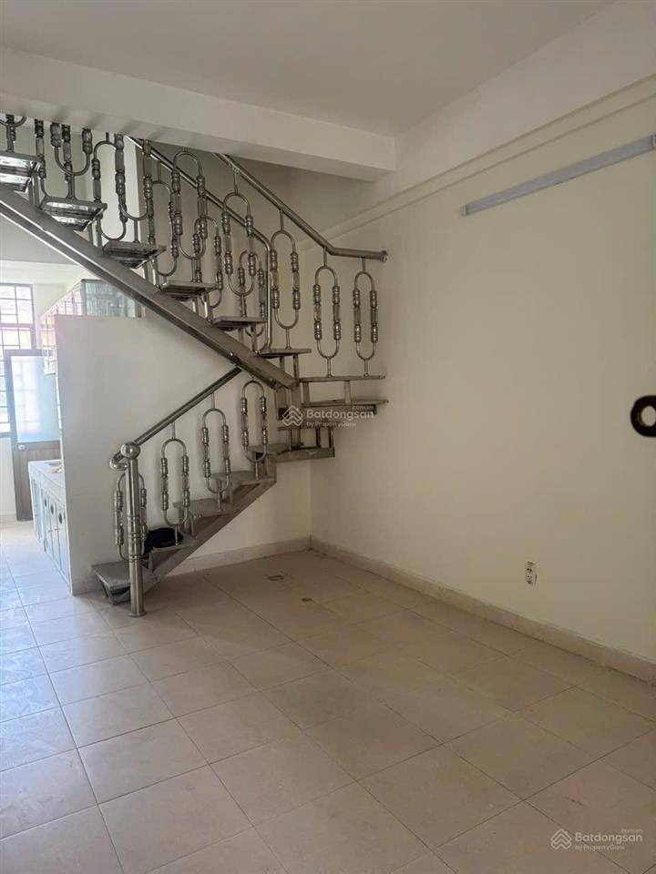 Chung cư an hòa  kdc nam long quận 7  80m2  3 phòng ngủ. nt cơ bản giá 2 tỷ 850tr.  0901 311 ***