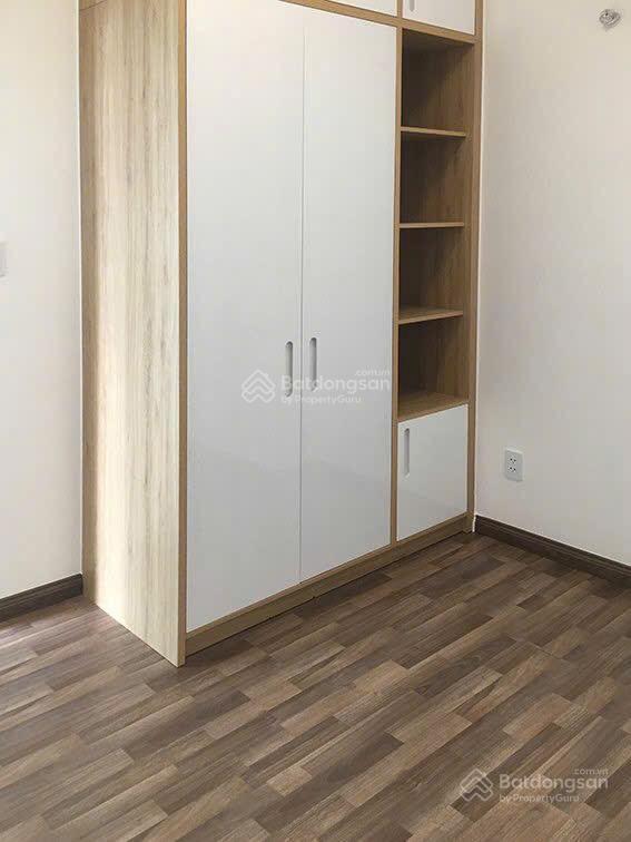 Cho thuê căn hộ florita  kdc him lam quận 7  2pn + 1wc. có 1 số nt. 13,5tr/tháng.  0901 311 ***