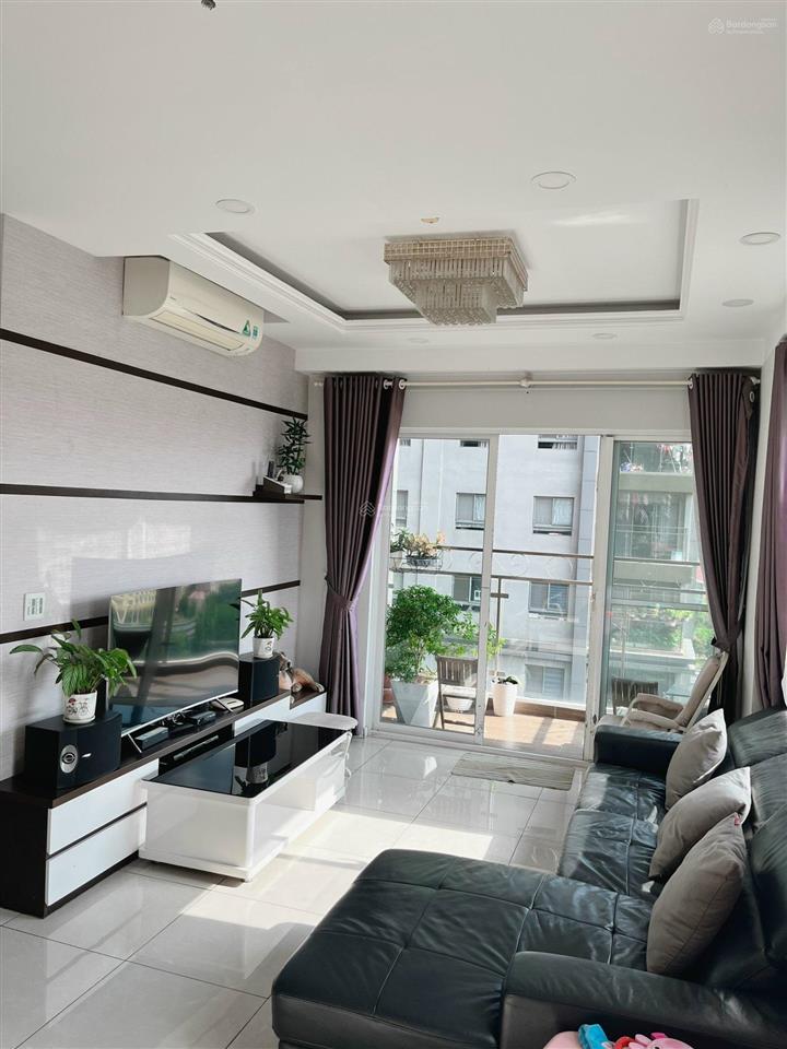Căn hộ docklands nguyễn thị thập quận 7  106m2  3pn  căn góc rất mát. giá 6,3 tỷ.  0901 311 ***