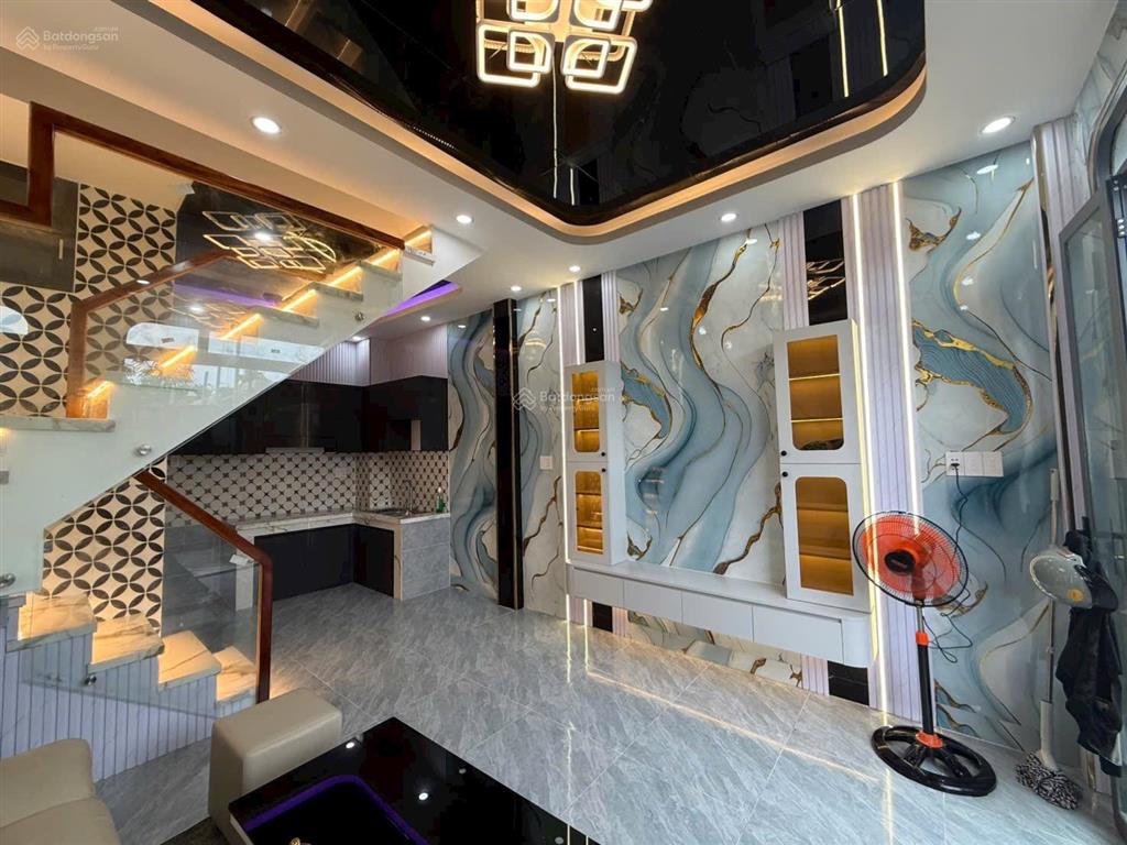 Bán nhà hẻm 1422 huỳnh tấn phát, quận 7 1trệt 1lầu  2 phòng ngủ + 2wc. giá 1.690tỷ.  0901 311 ***