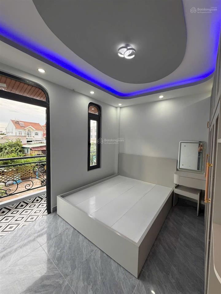 Bán nhà hẻm 1422 huỳnh tấn phát, quận 7 1trệt 1lầu  2 phòng ngủ + 2wc. giá 1.690tỷ.  0901 311 ***