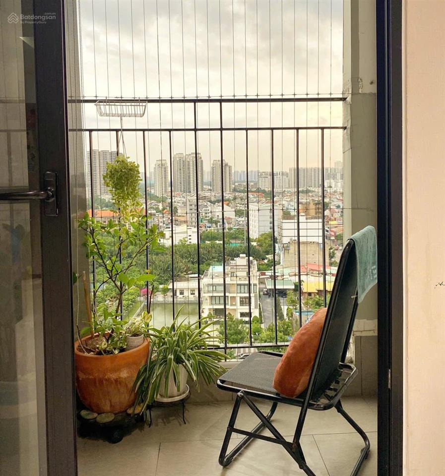 Chung cư hoàng quốc việt quận 7 2 phòng ngủ + 2 wc nhà full nt rất đẹp. giá 3.25 tỷ.  0901 311 ***