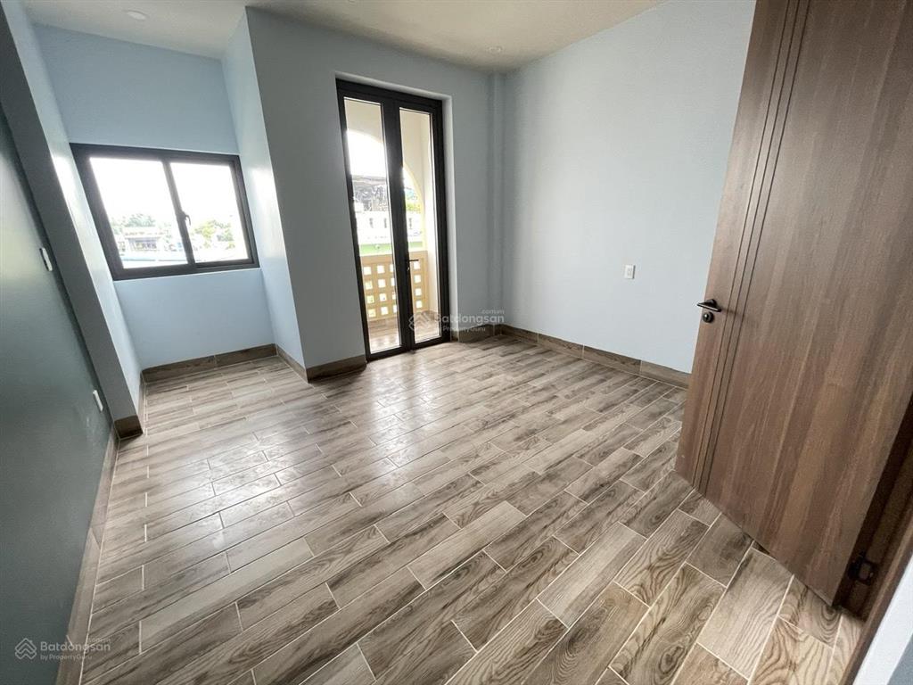Bán nhà riêng đẹp, 151.6m2, 39,999 triệu tại hẻm 4 cầu xây, p. tăng nhơn phú, hcm