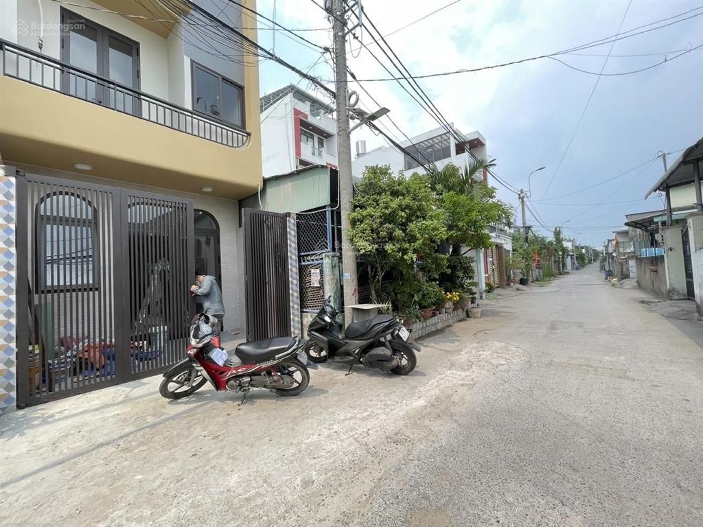 Bán nhà riêng đẹp, 151.6m2, 39,999 triệu tại hẻm 4 cầu xây, p. tăng nhơn phú, hcm