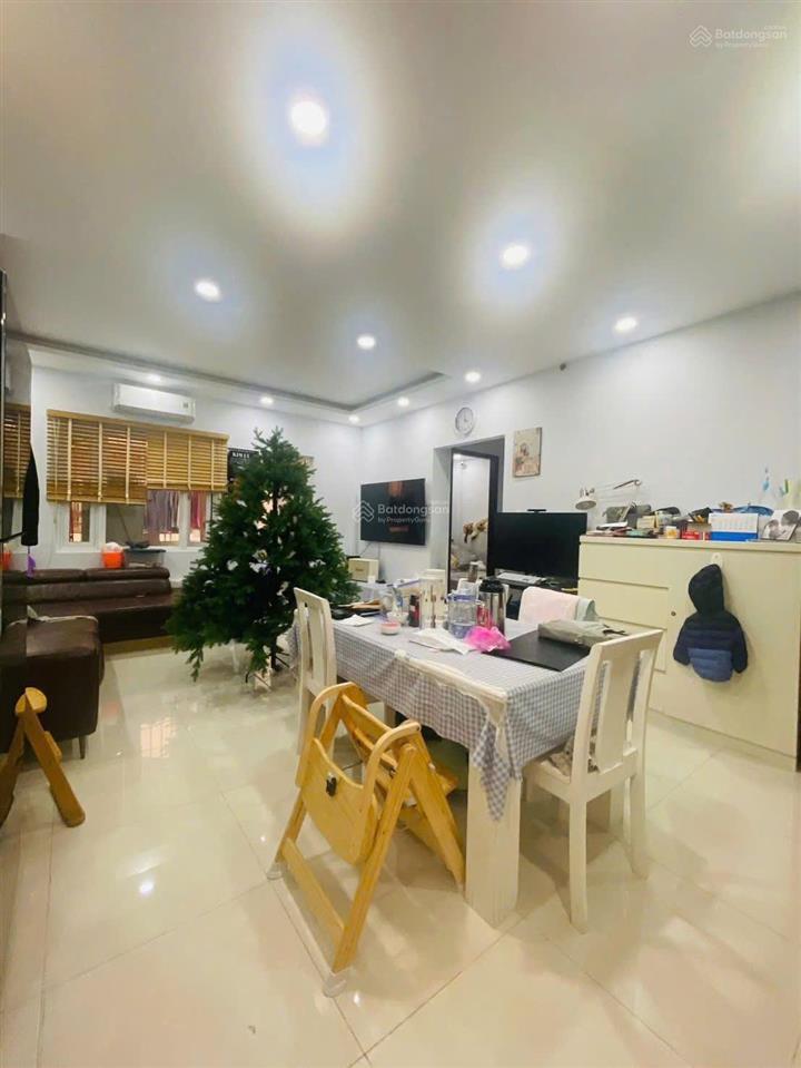 Cần bán căn hộ khánh hội 2, bến vân đồn q4