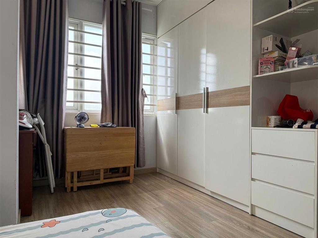 Cần bán căn hộ khánh hội 2, bến vân đồn q4