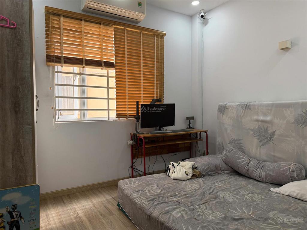 Cần bán căn hộ khánh hội 2, bến vân đồn q4