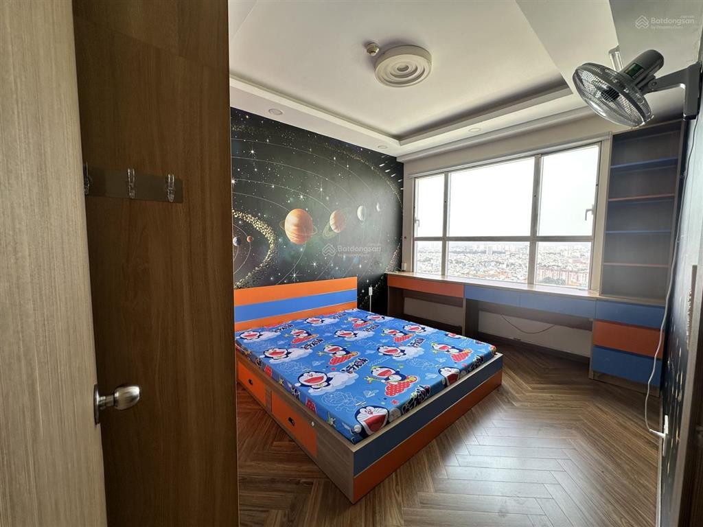 Cần cho thuê gấp căn hộ chung cư lucky palace, phường 2, quận 6.