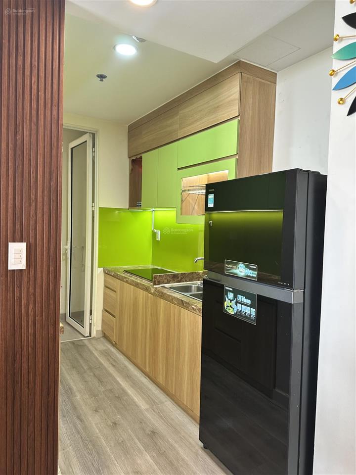 Cần cho thuê gấp căn hộ chung cư lucky palace, phường 2, quận 6.