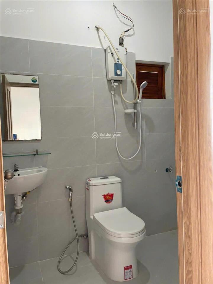 Cao ốc h2, hoàng diệu, q4, 2pn  5,6 tỷ thương lượng