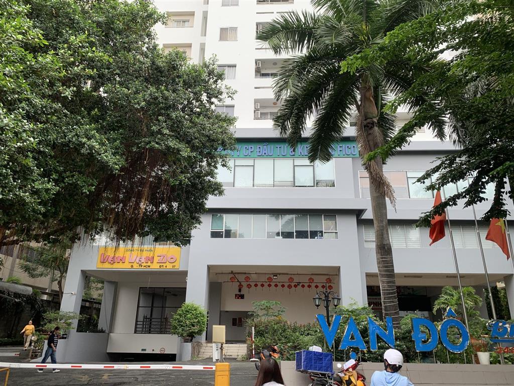 Căn hộ vạn đô ban công lớn  77m2  2pn