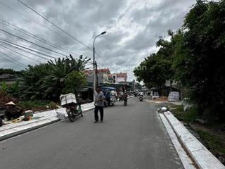 Cơ hội hiếm có để sở hữu quỹ đất lớn với nhiều tiềm năng khai thác.